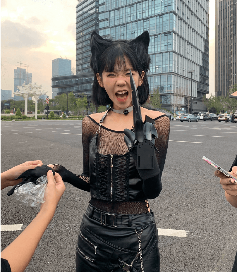 图片[4] - 井川里予和男友“木村驼背仔”分手，网友道贺庆祝，拍摄的作品风格突变 - 柒兔瞄