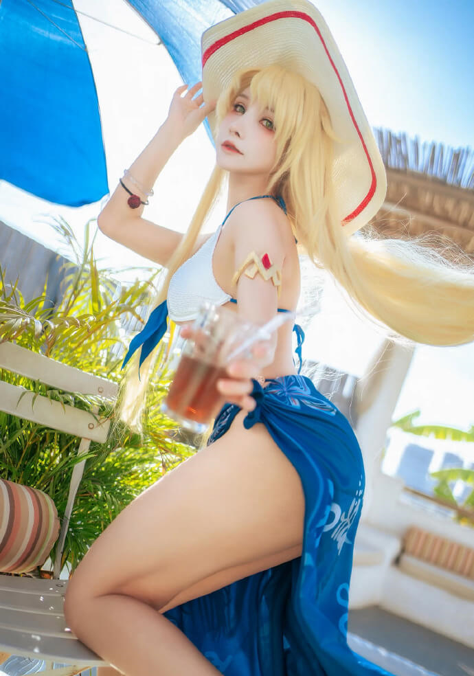 图片[3] - 超甜游戏实境COS！拉娜泳装cos带你感受梦幻休闲视觉盛宴！ - 柒兔瞄