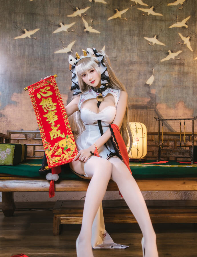 羽生三未新春可畏cos，萌爆航线世界！ - 柒兔瞄