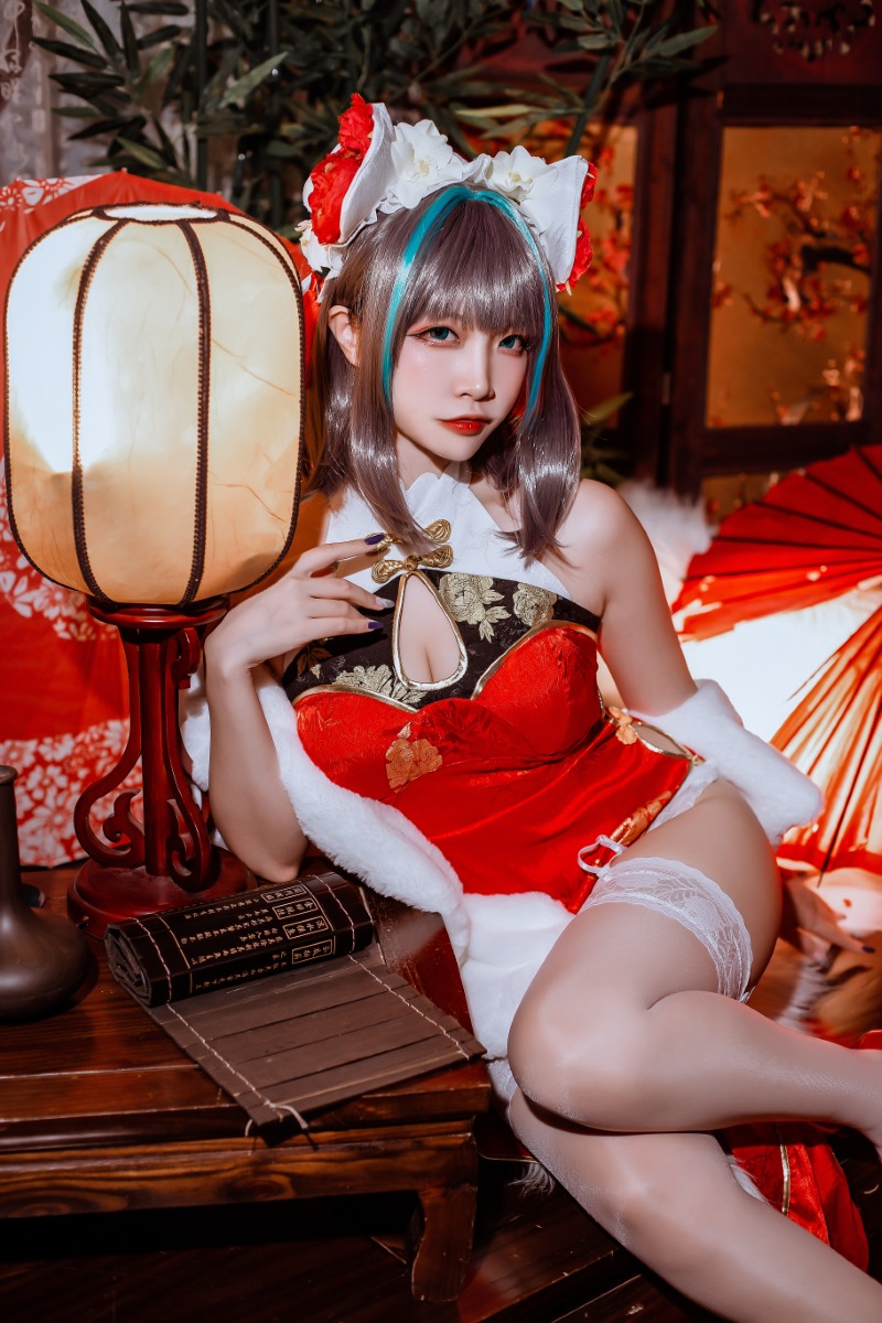 超可爱的COS二佐Nisa，穿上碧蓝柴郡旗袍惊艳亮相！ - 柒兔瞄