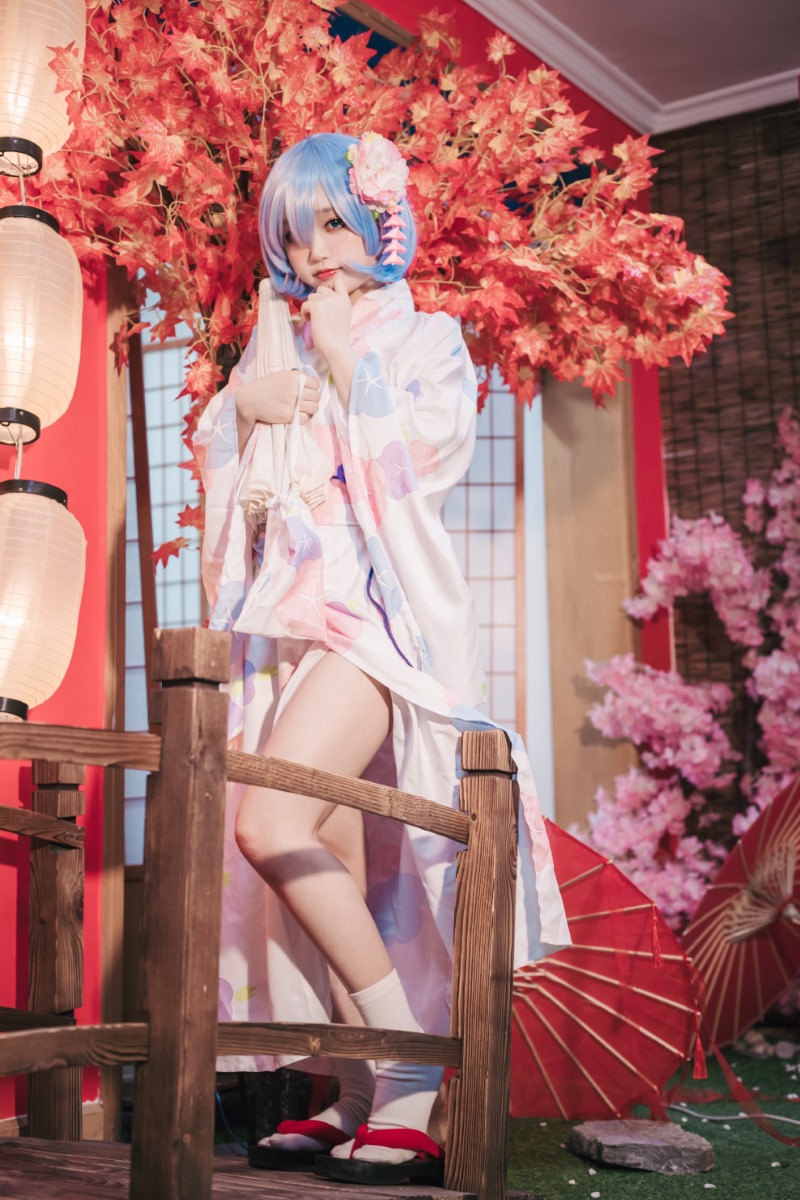 神沢永莉绝美cos蕾姆，完美还原现实版蕾姆娃娃！ - 柒兔瞄