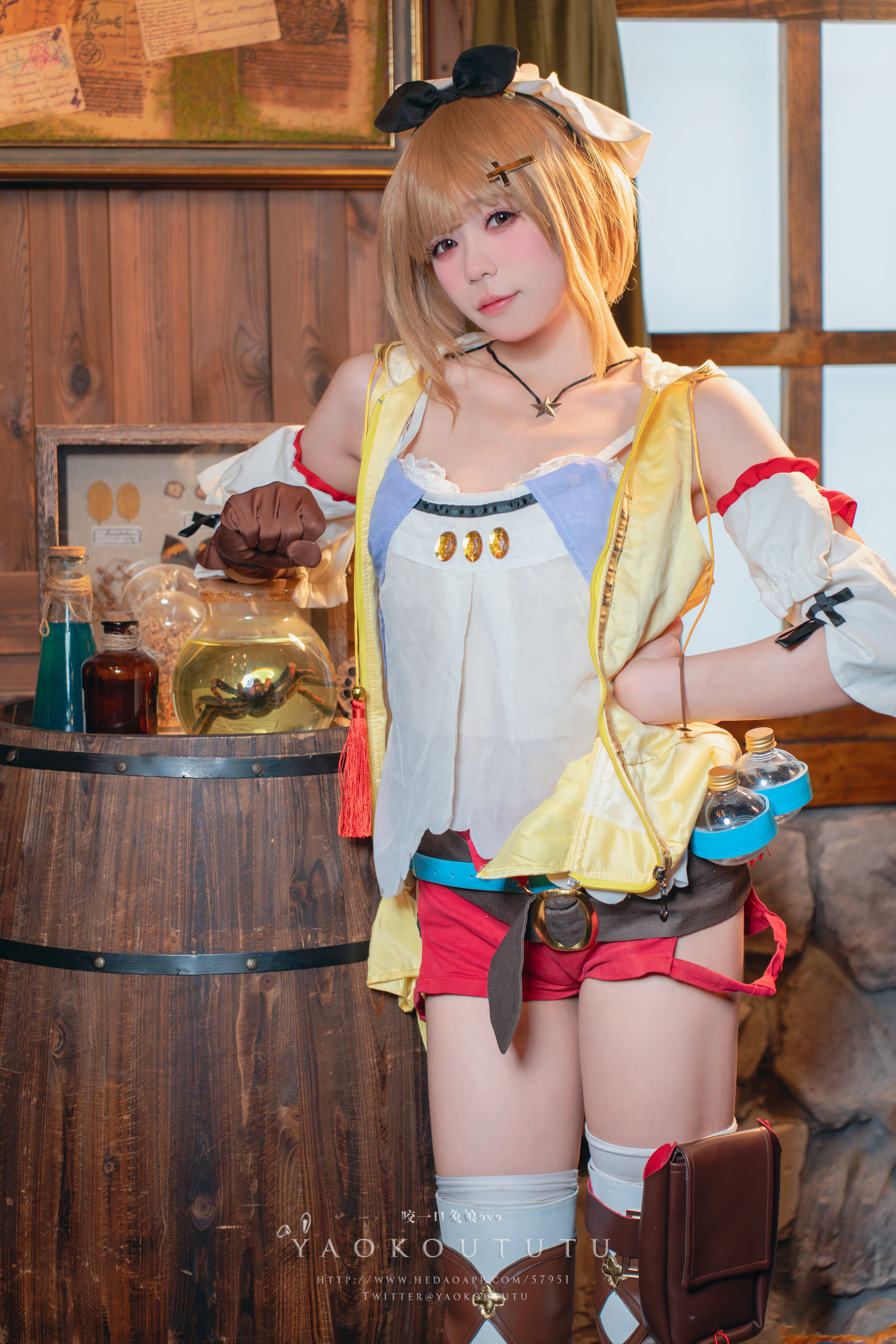 图片[3] - 咬一口兔娘(黏黏团子兔) 莱莎的秘密工坊&和我交往吗？ - 柒兔瞄